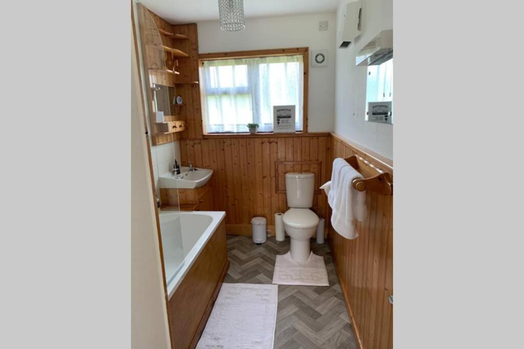 Highland Cosy 2 Bedroom Cottage In Tore Muir Of Ord On Nc500 Bagian luar foto